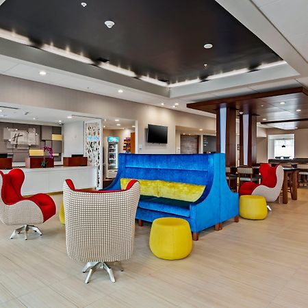 Holiday Inn Express & Suites Orlando- Lake Buena Vista By Ihg Extérieur photo