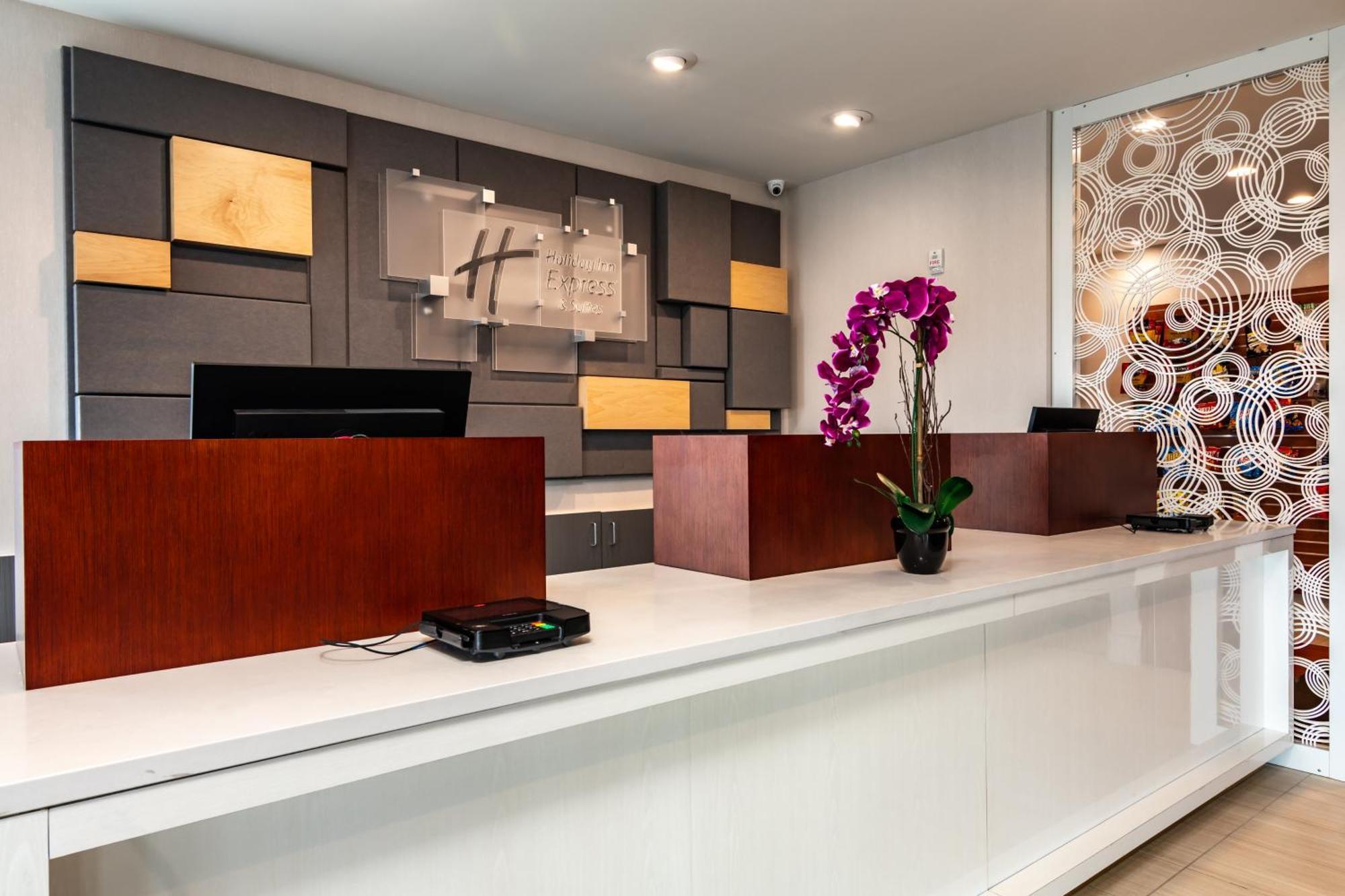 Holiday Inn Express & Suites Orlando- Lake Buena Vista By Ihg Extérieur photo